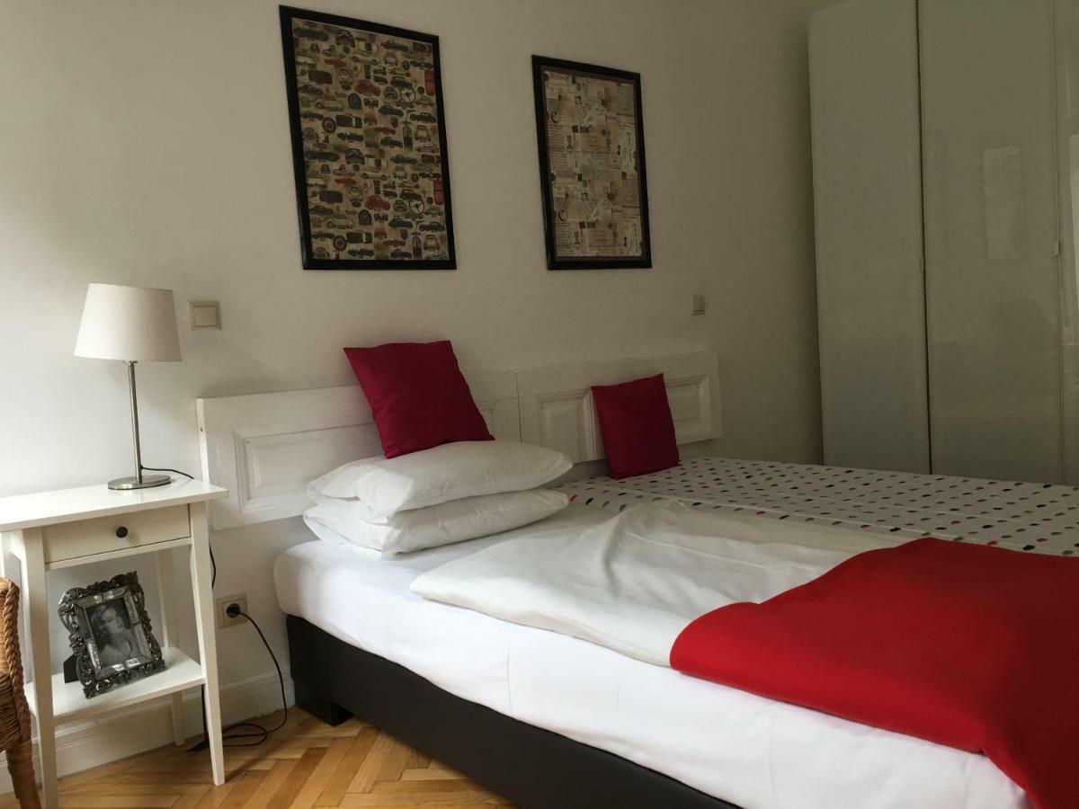 Urban Haven - 3 Beds, 3 Baths, Free Parking, Near Central Market Βουδαπέστη Εξωτερικό φωτογραφία
